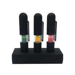 Set of 3 rubber coated liquid highlighters in Matte finish